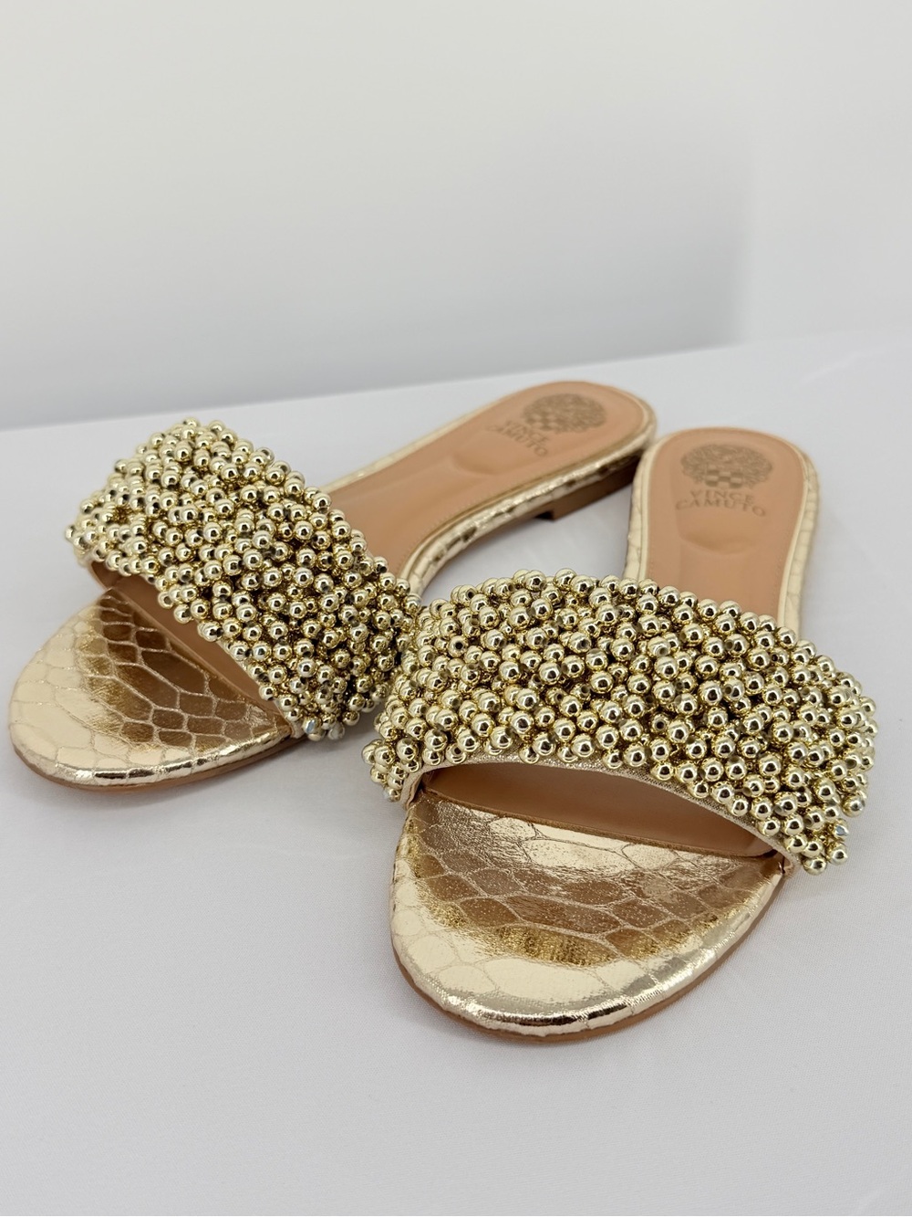 Vince Camuto Gold Beaded Embellished Slide Sandals Women’s Size 6 - Picture 3 of 8